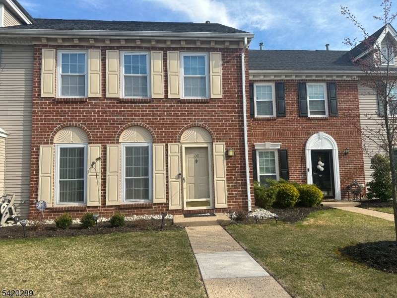 Governors Pointe 2 - Residential