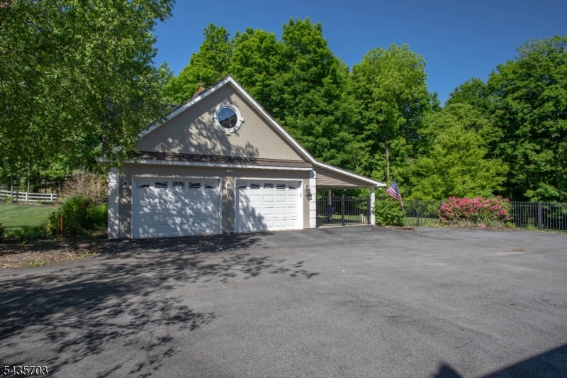 Fieldstone Ridge - Residential