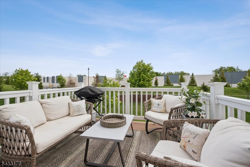 COLLECTION AT MORRISTOWN - Residential