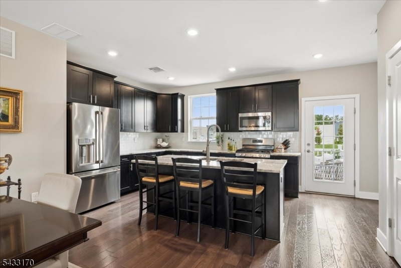 COLLECTION AT MORRISTOWN - Residential