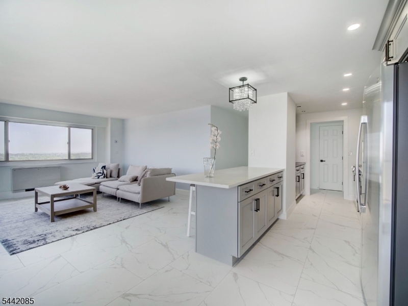 Harrison Park Towers - Residential