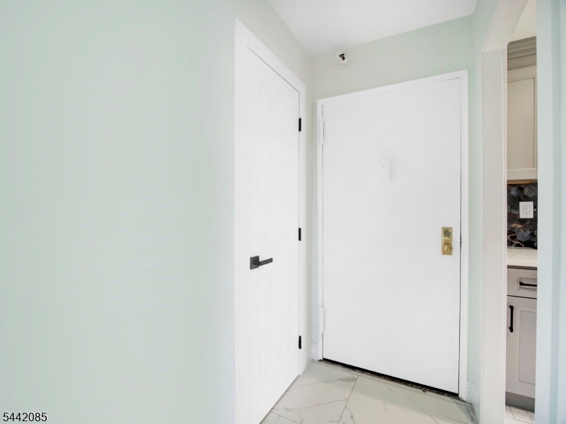 Harrison Park Towers - Residential