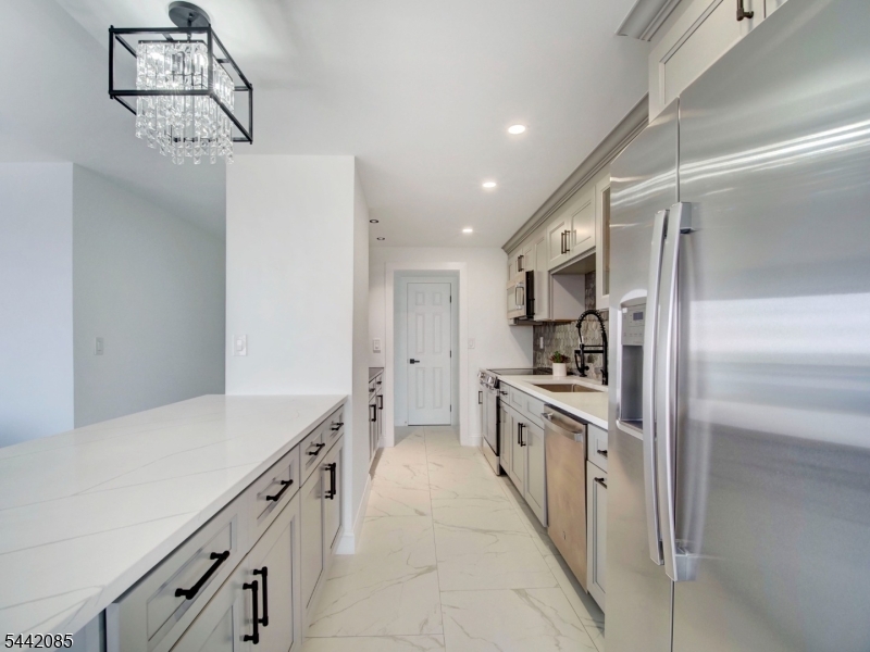 Harrison Park Towers - Residential
