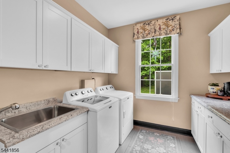Ridgeview - Residential