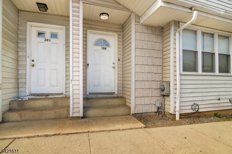 Townhouse - Residential