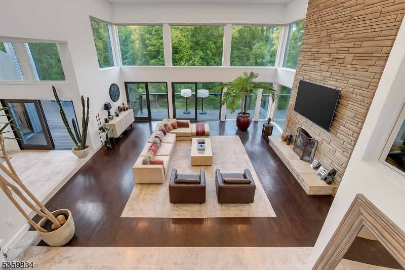 Llewellyn Park - Residential