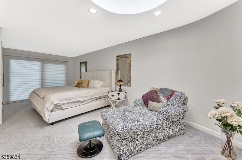 Llewellyn Park - Residential