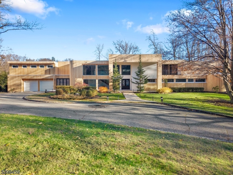 Llewellyn Park - Residential