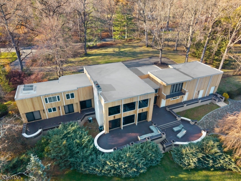 Llewellyn Park - Residential