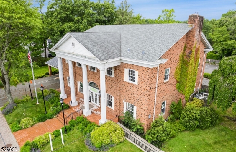 Downtown - Commercial Sale