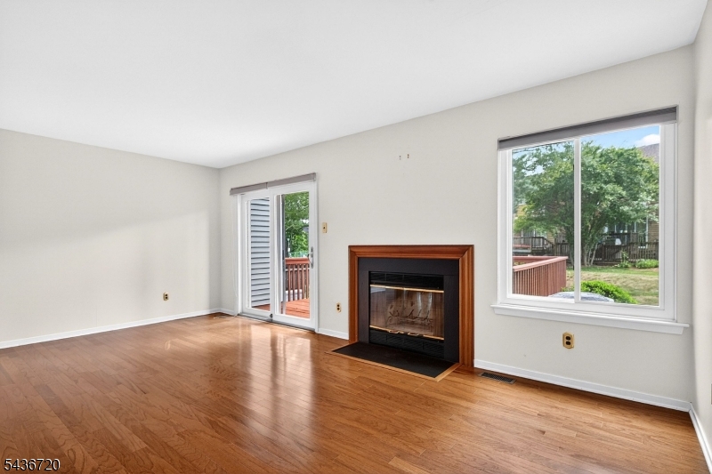 Huntington Park - Residential
