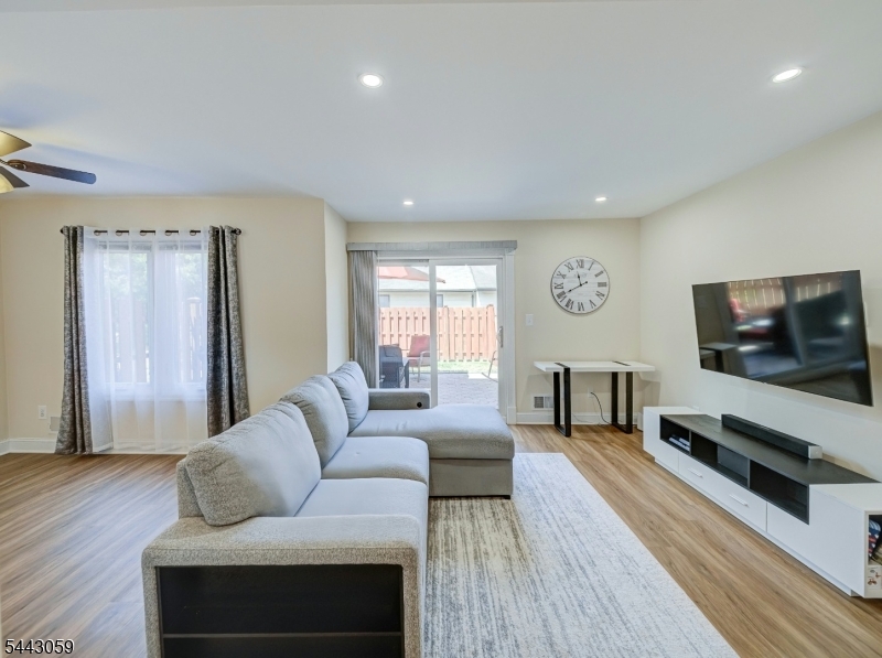 Sun Ridge - Residential
