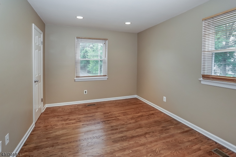 Cedar Knolls - Residential
