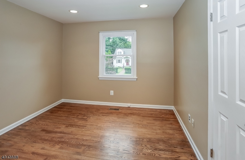 Cedar Knolls - Residential