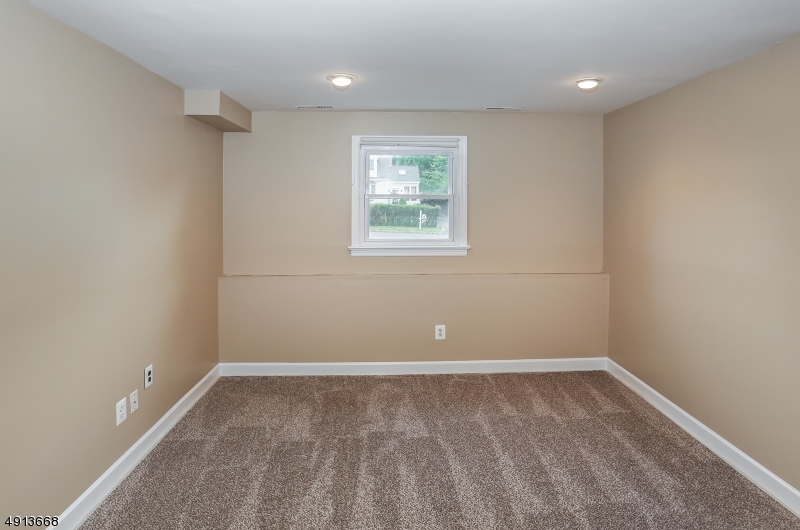 Cedar Knolls - Residential