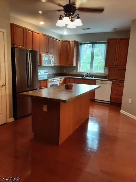 Brookfield Glen - Residential
