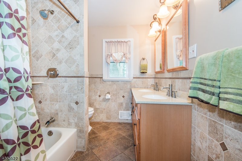 Lake Intervale - Residential