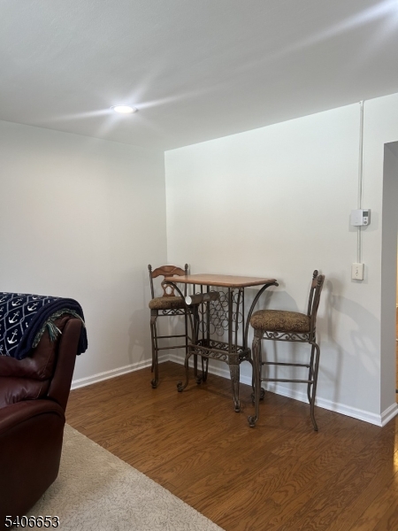 Crestwood complex - Residential