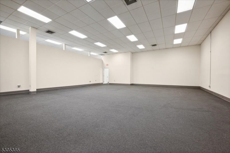 RT 22 EAST CORRIDORE - Commercial Sale