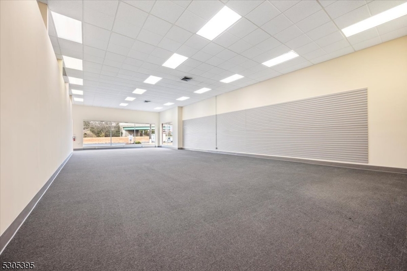 RT 22 EAST CORRIDORE - Commercial Sale