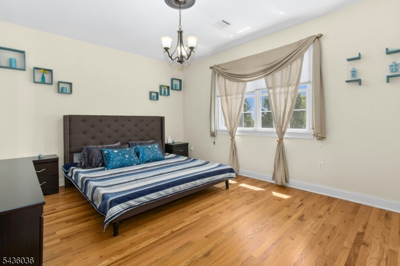 Madison Hill - Residential