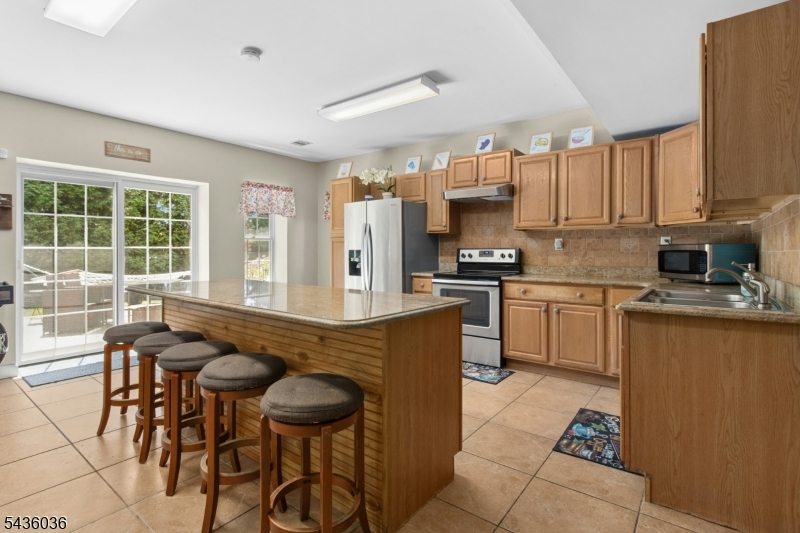 Madison Hill - Residential