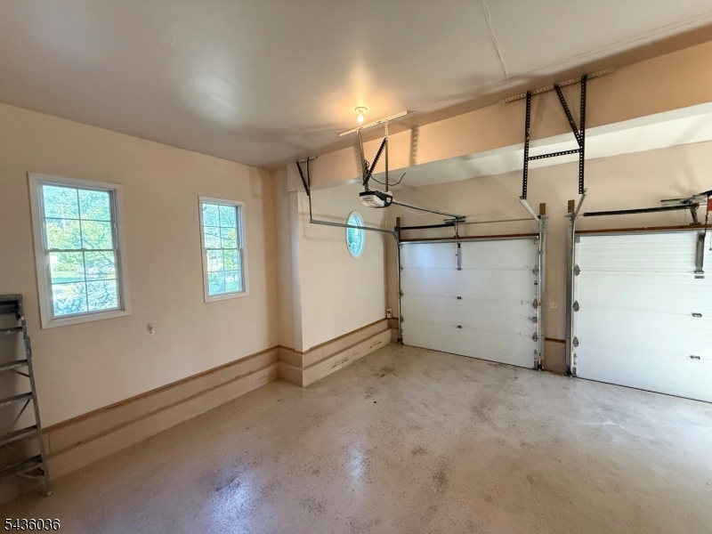 Madison Hill - Residential