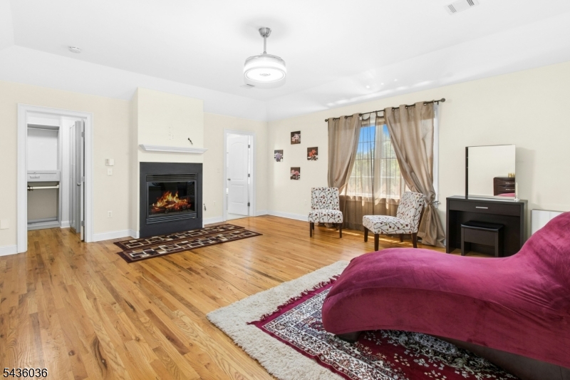 Madison Hill - Residential