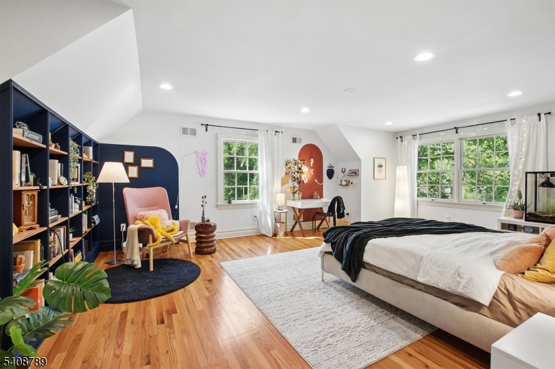 Lake Road - Residential