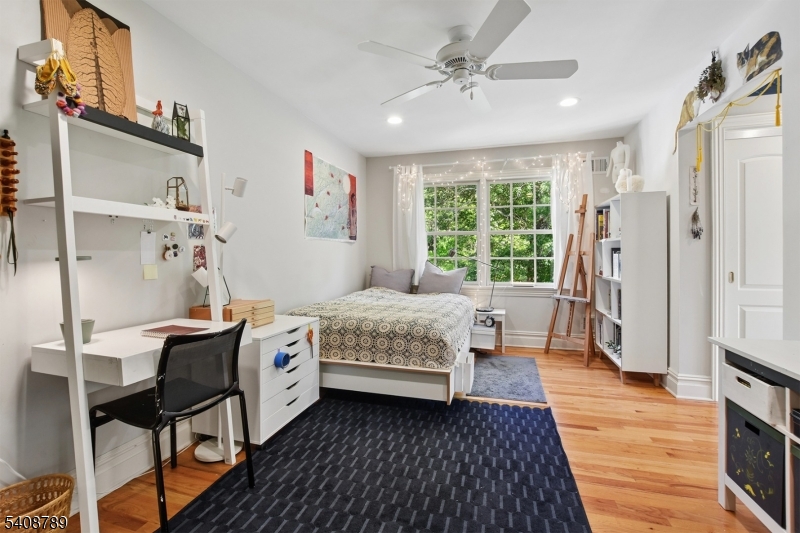 Lake Road - Residential