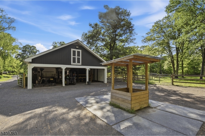 Lake Road - Residential