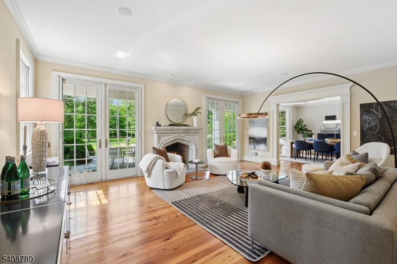 Lake Road - Residential