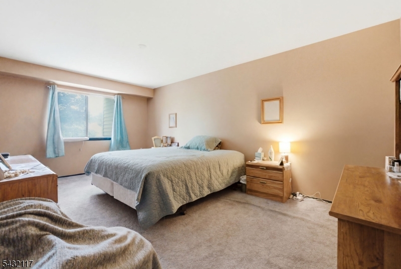 Oak Knoll - Residential