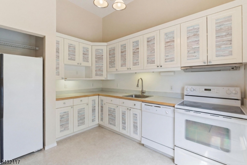 Oak Knoll - Residential