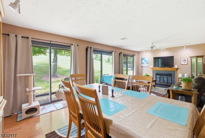 Oak Knoll - Residential