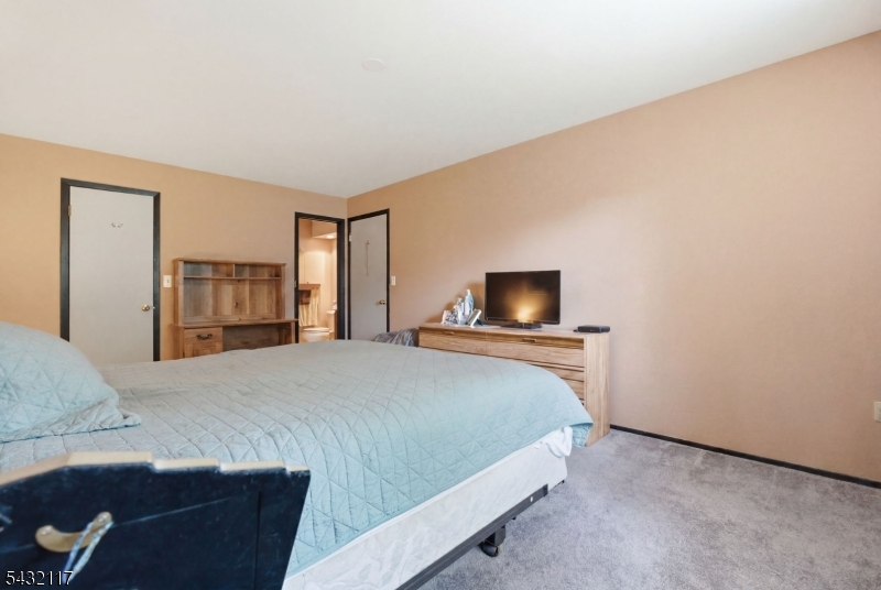 Oak Knoll - Residential