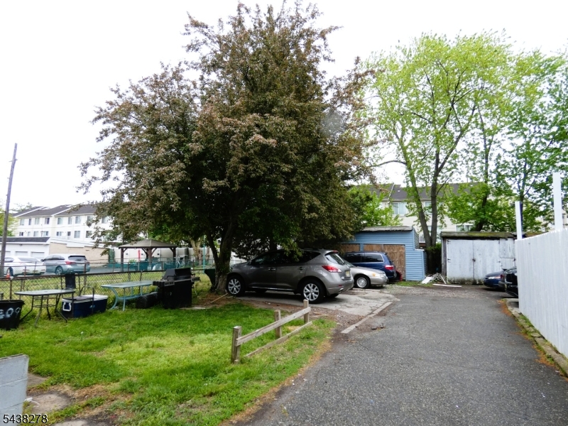 Near Train - Residential Income
