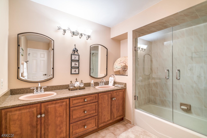 Longview - Residential