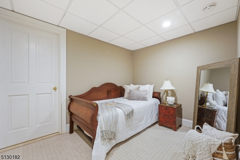 Old Short Hills - Residential