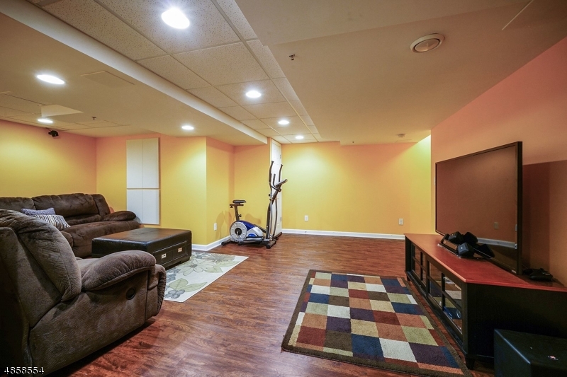 Maple Grove - Residential