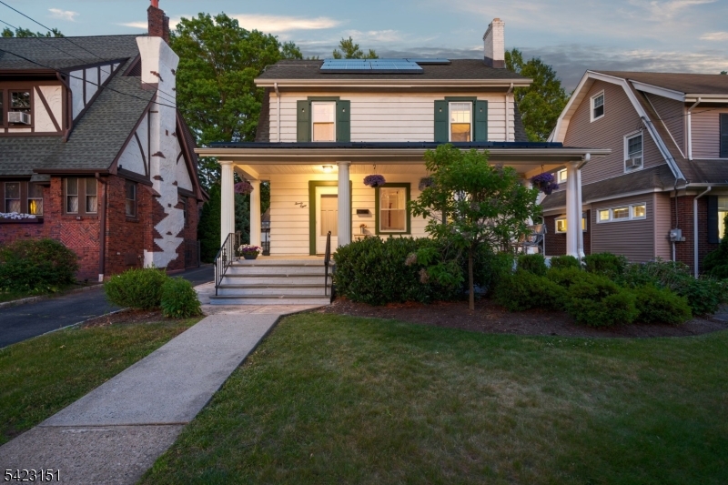 College Hill - Residential