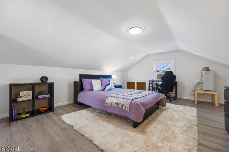 College Hill - Residential