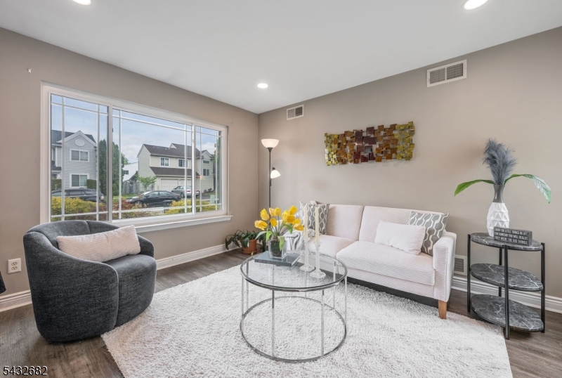 WATERS EDGE - Residential