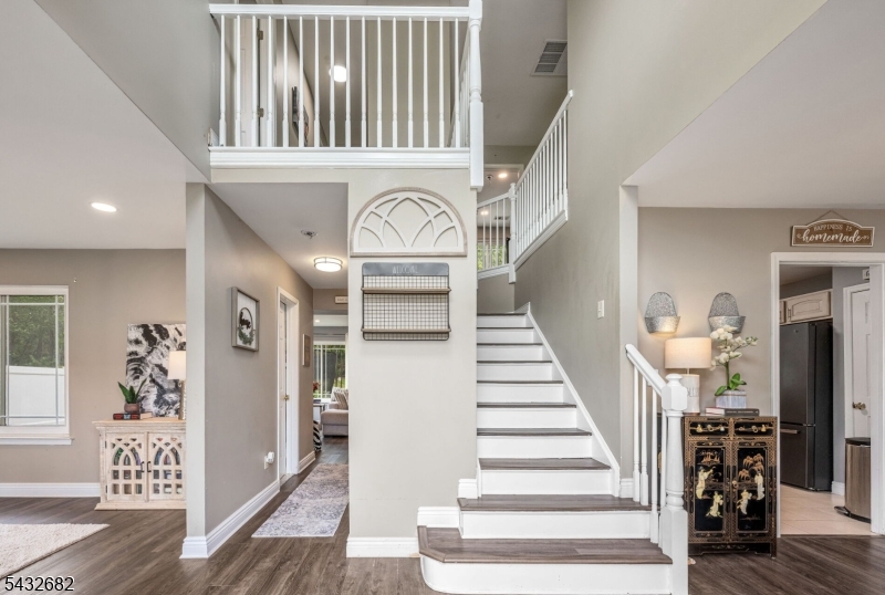 WATERS EDGE - Residential