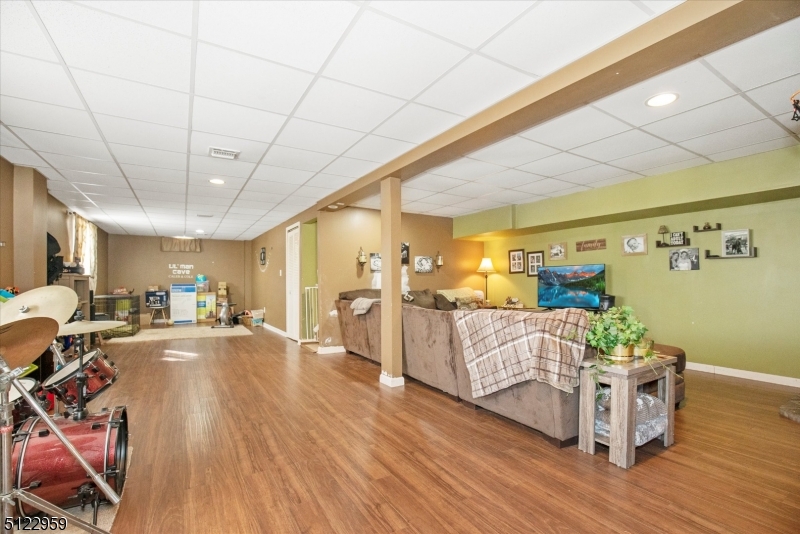 Crescent Cove - Residential