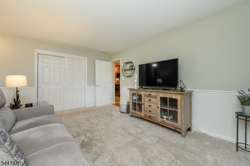 Valley Acres - Residential