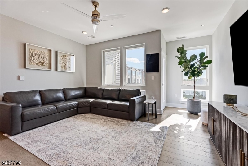 Del Webb - Residential