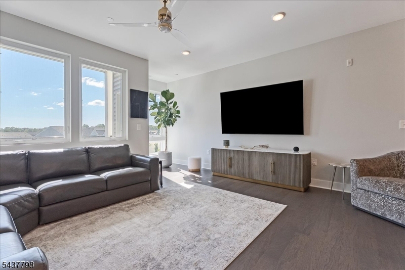 Del Webb - Residential