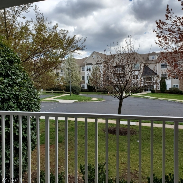 SOMERSET RUN - Residential