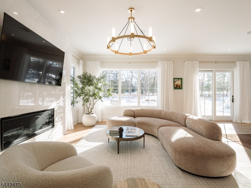 Upper Grande Rockleigh - Residential
